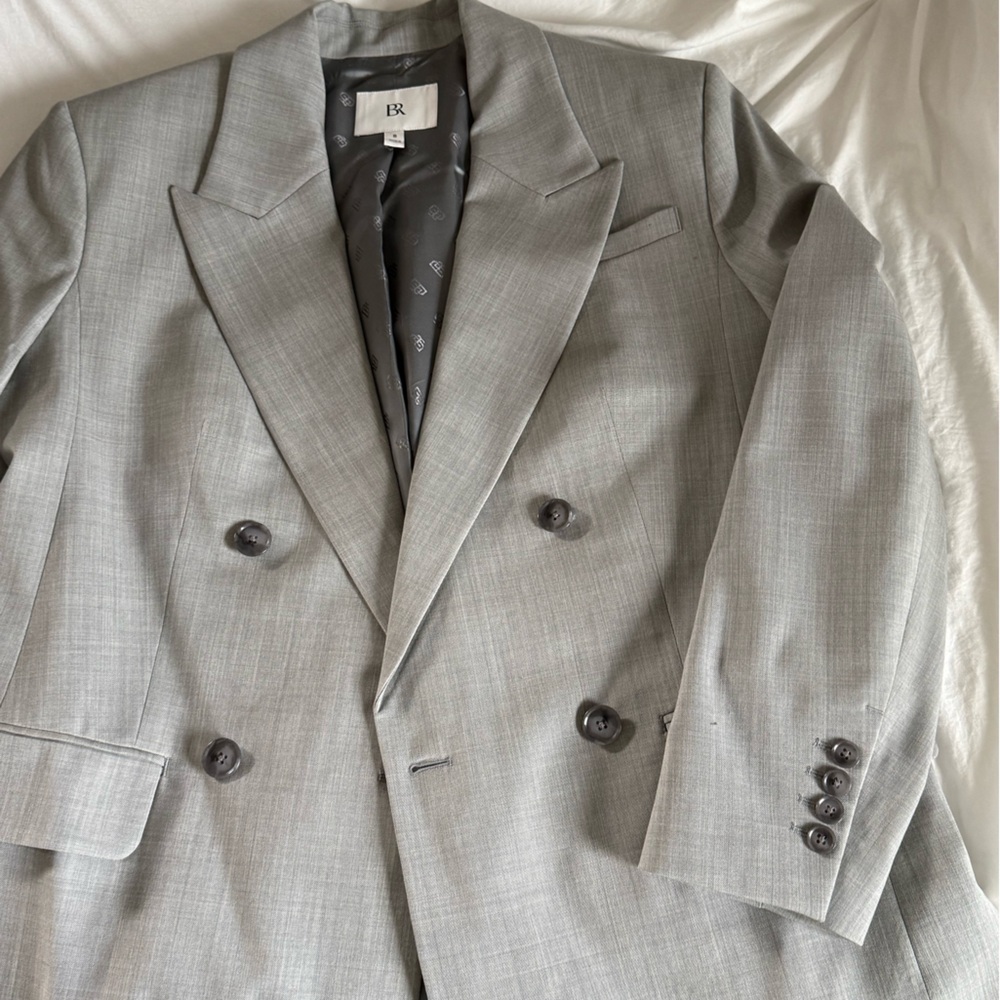 Banana Republic Light Gray Double-Breasted Suit Blazer
